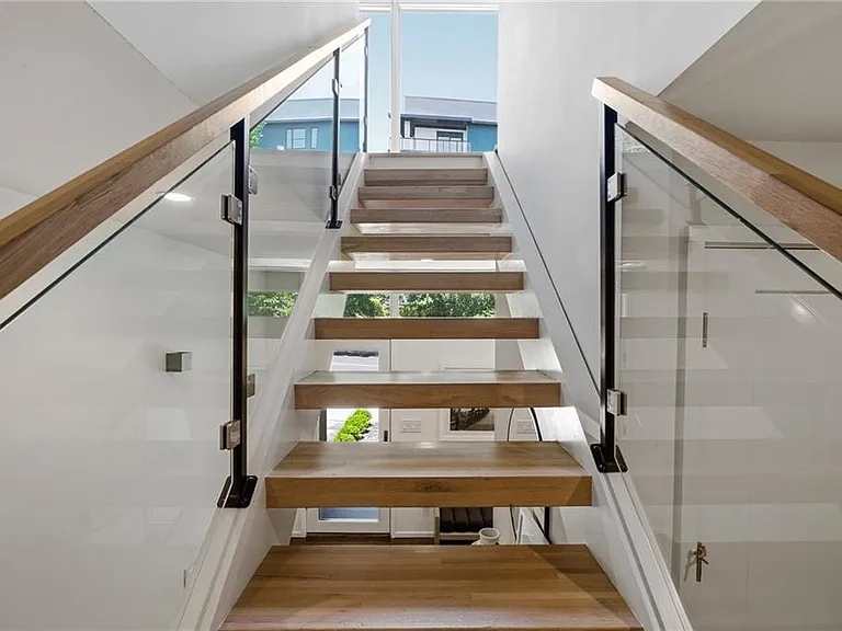 715 Ralph McGill Blvd NE — Photo 10