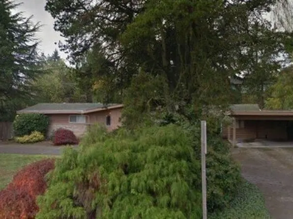 18805 64th Avenue NE, Kenmore, WA 98028