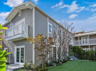 111 1/2 N Harper Ave, Los Angeles, CA 90048