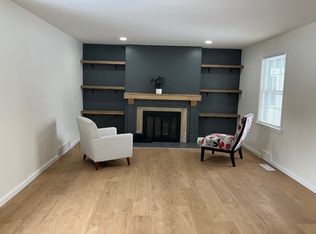 67 Dunrovin Ln, Rochester, NY 14618