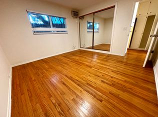 1311 Berkeley St, Santa Monica, CA 90404