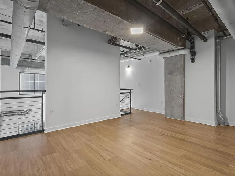 17th Street Lofts — Photo 16