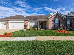 20 Behlmann Farms Ct, Florissant, MO 63034