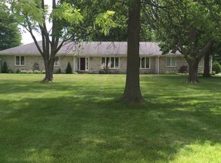 10842 Hoosier Rd, Fishers, IN 46037