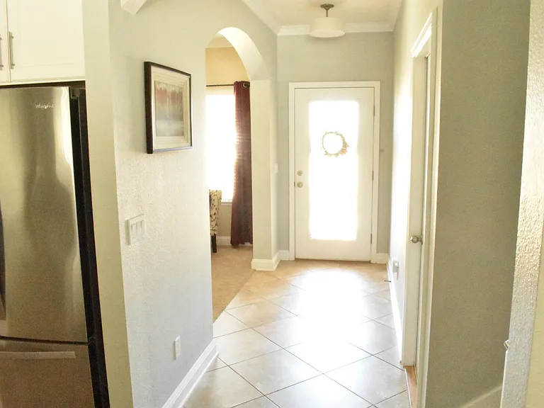 11156 Lake Bluff Rd — Photo 4