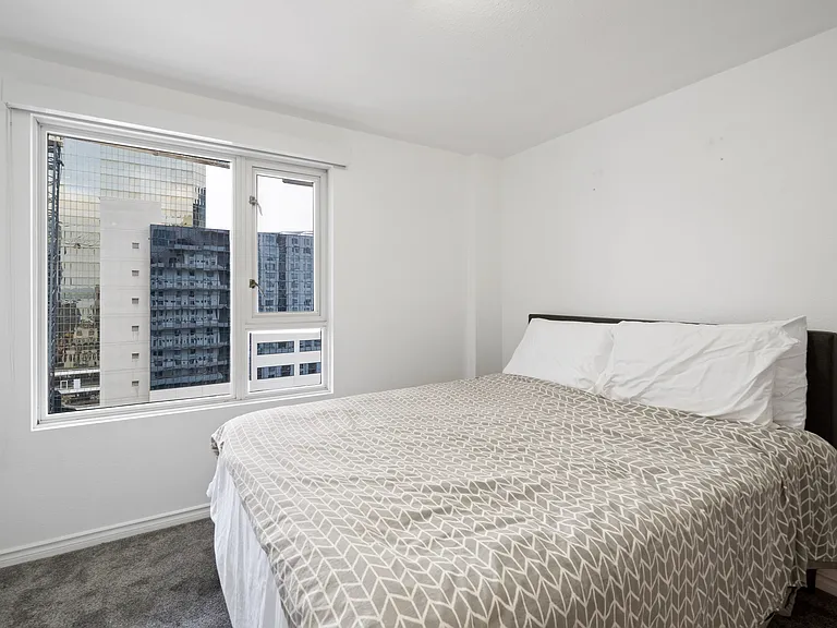 1240 India St #1509 — Photo 18