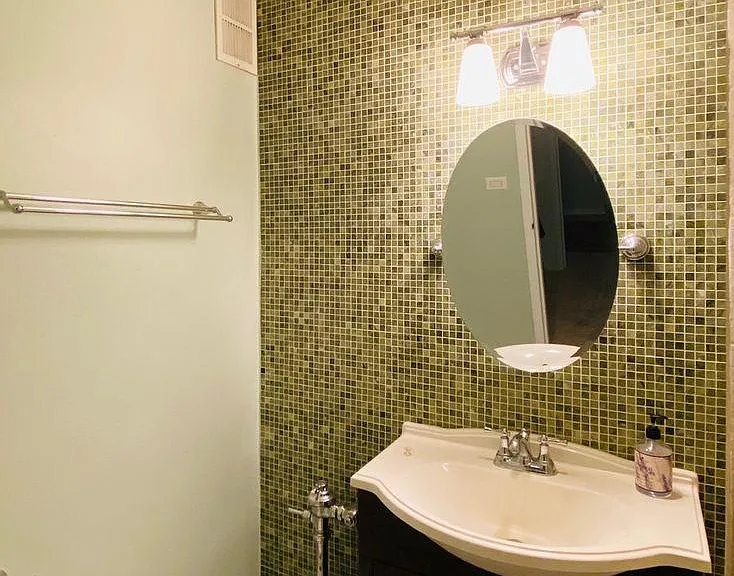 21 W Goethe St #16B — Photo 7