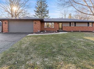 2411 Woodfern Way, Rockford, IL