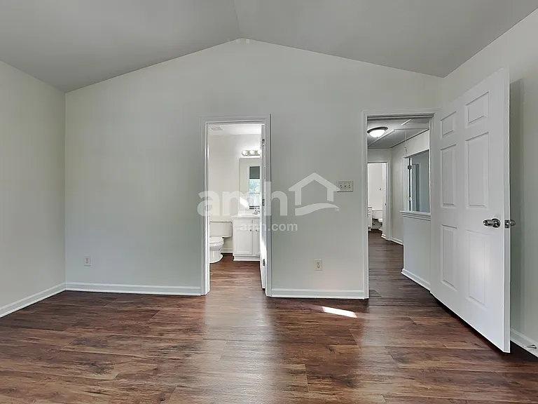 2604 Oasis Ln — Photo 10