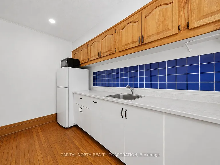 47 Robina Ave #2 — Photo 14