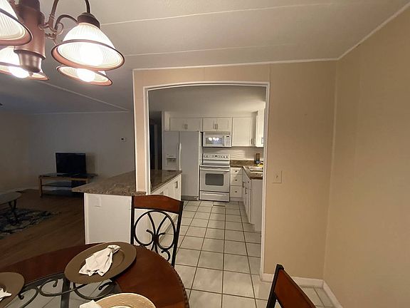 2nd image of 177 Crossways Dr
