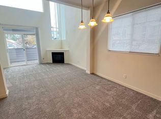 510 W Casino Rd UNIT 2, Everett, WA 98204