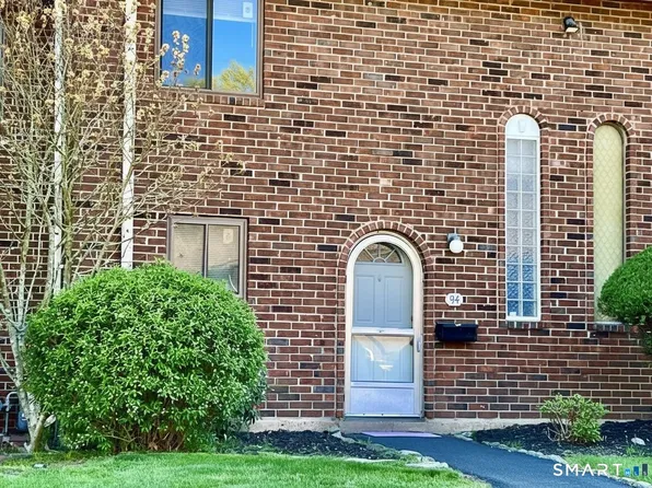 94 Wakefield Circle #94, East Hartford, CT 06118