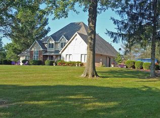 702 S Tower Rd, Carbondale, IL 62901