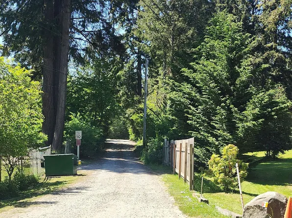 27609 Parcells Rd NE, Kingston, WA 98346