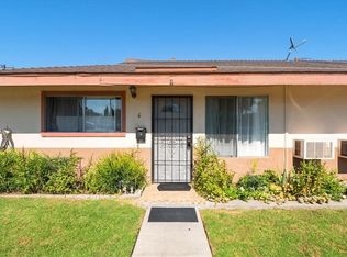 2500 S Salta St APT 6, Santa Ana, CA 92704