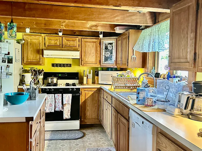 495 Sanborn Rd — Photo 7