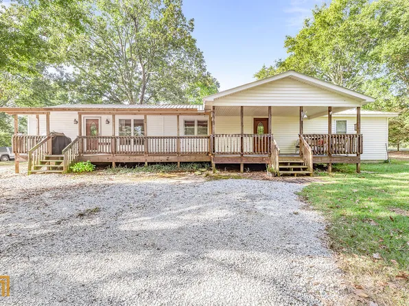 1015 Hoods Mill Rd, Commerce, GA 30529