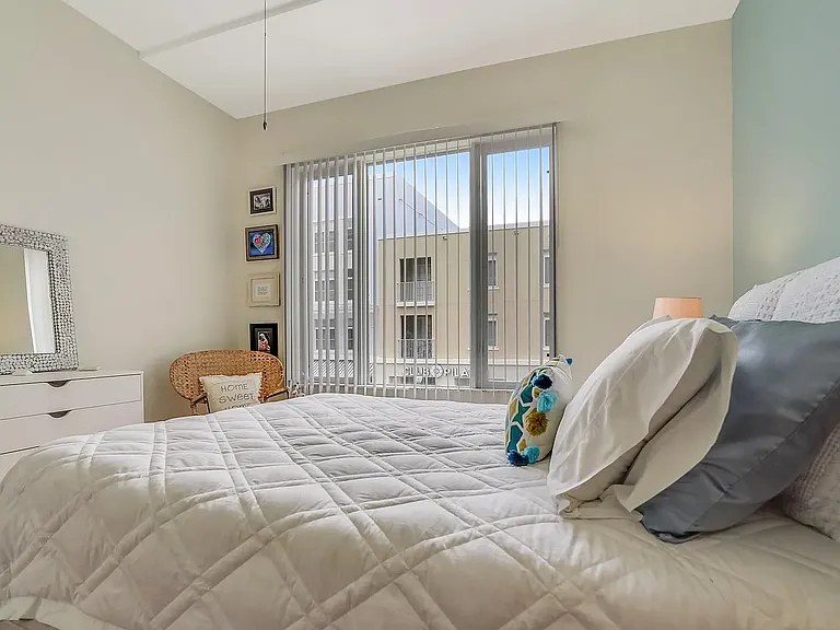 1200 Town Center Dr #208 — Photo 8