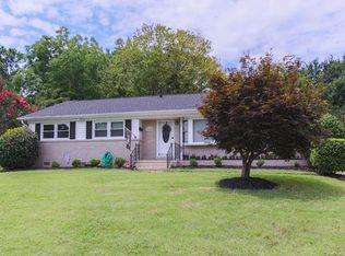 7100 Thorncliff Dr, Charlotte, NC 28210