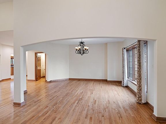 4th image of 15120 W 154th Pl
