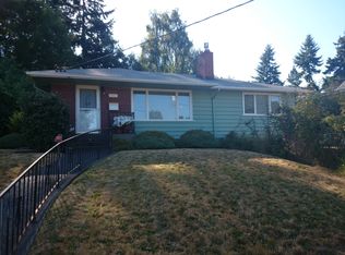 3039 49th Ave SW, Seattle, WA 98116