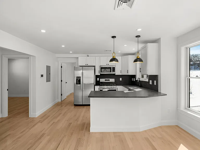 53 Dustin St #1 — Photo 5
