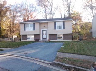 13 Rozina Ct, Owings Mills, MD 21117