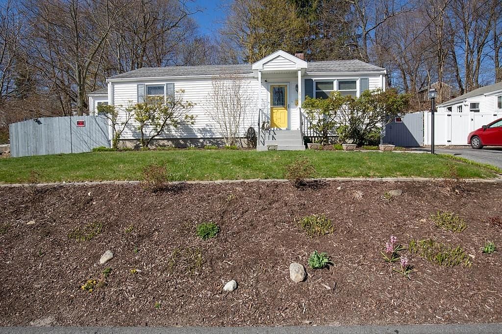 278 Saint Nicholas Ave, Worcester, MA 01606 Zillow