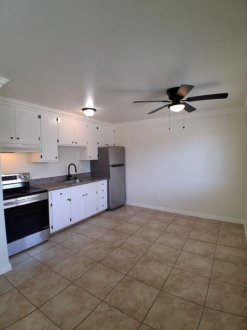1312-1322 E. Bulldog Lane — Photo 4