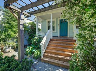1217 E James Ct, Seattle, WA 98122