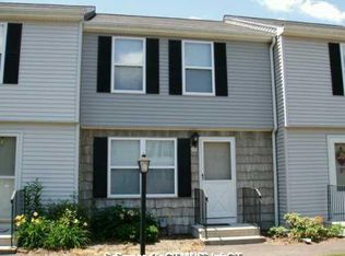 26 Firethorn Dr #35B, Glastonbury, CT 06033