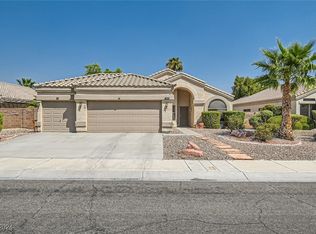 5516 Azure Ridge Dr, Las Vegas, NV 89130