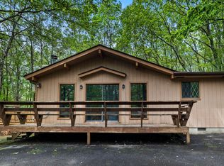 130 Deer Trail Dr, Saylorsburg, PA