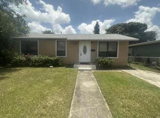 717 W 7th St, Riviera Beach, FL 33404