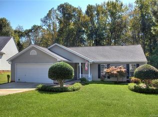 8124 New Town Rd, Waxhaw, NC 28173