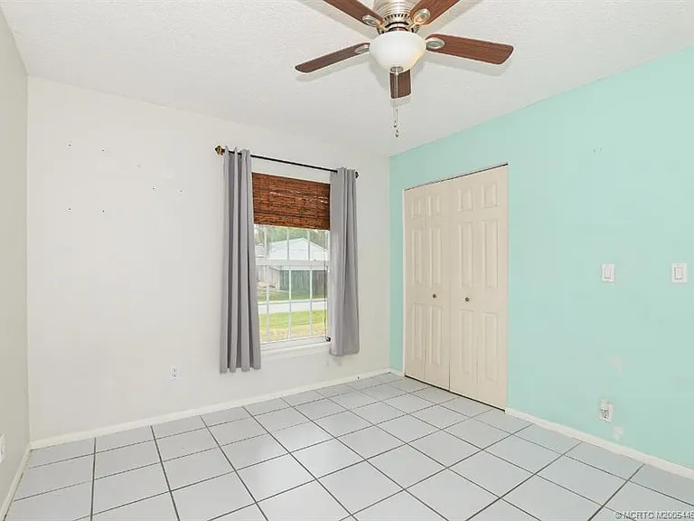 1365 SW Gastador Ave — Photo 20