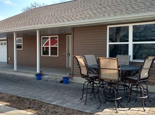 1510 S Lakeview Dr, Clear Lake, IA 50428