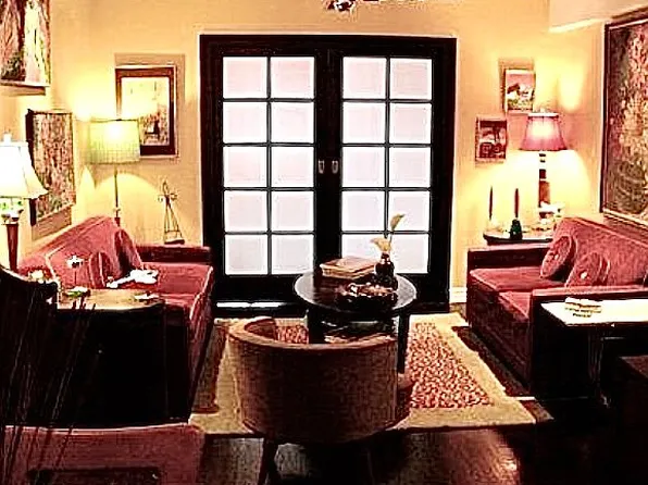 54 E 8th St APT 3J, New York, NY 10003