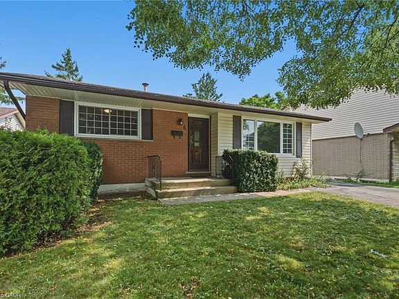 2nd image of 6 Caprice Ct