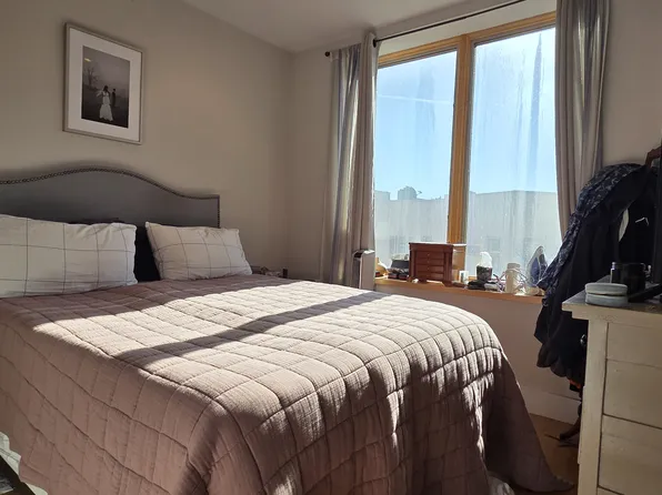 191 Huron Street image 8 of 11