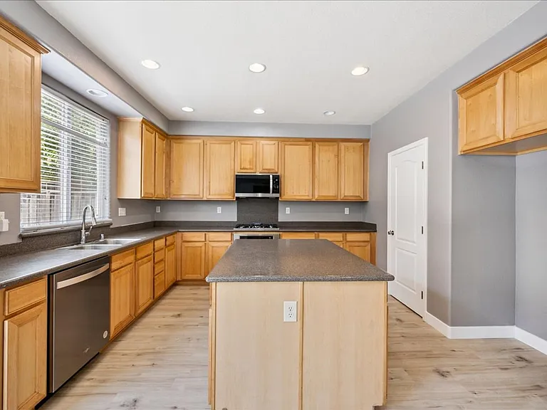 5457 Shennecock Way — Photo 11
