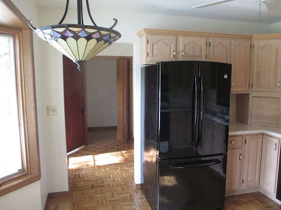 5th image of 2712 Greenwood Acres Dr #0