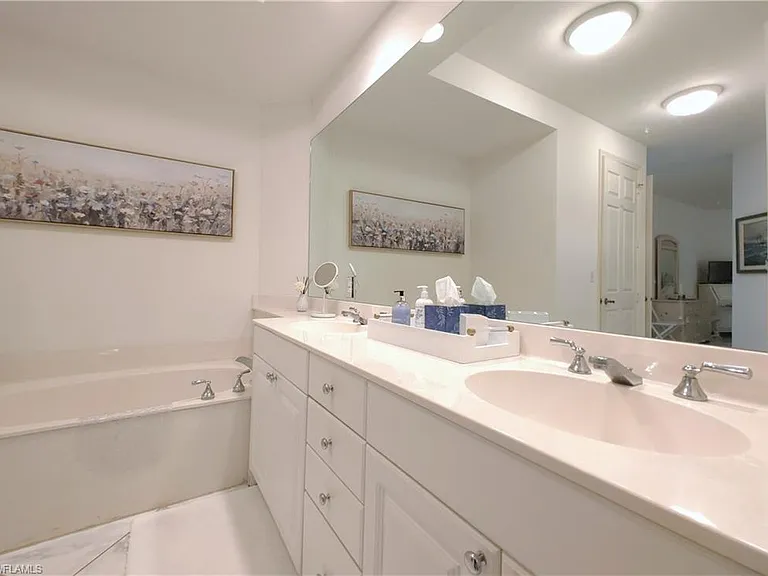 400 Flagship Dr #704 — Photo 10