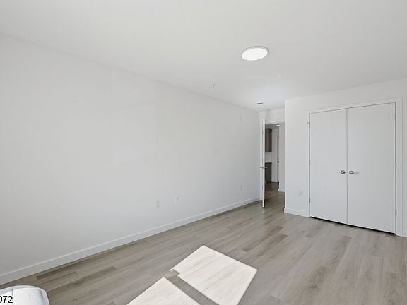 3rd image of 566 Springfield Ave #404