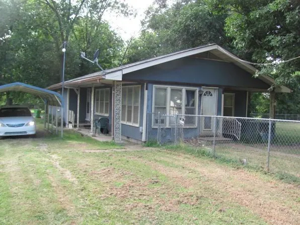509 Maple St, Mc Cune, KS 66753