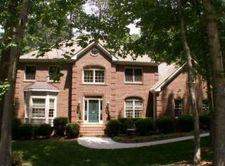 909 Welland Ct, Raleigh, NC 27614