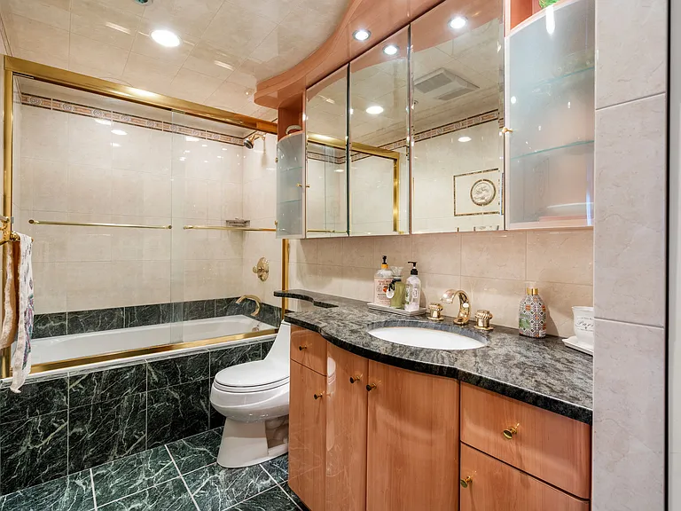 1731 Beacon St #221 — Photo 14