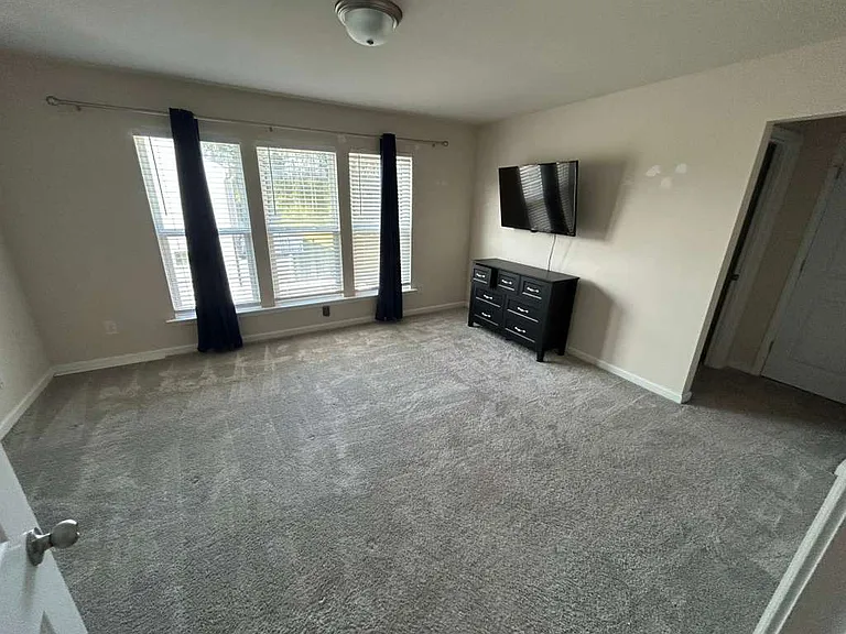 1005 Everglades Way — Photo 17