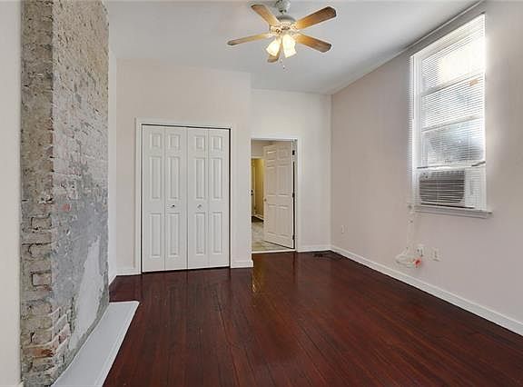 5th image of 2624 Marais St